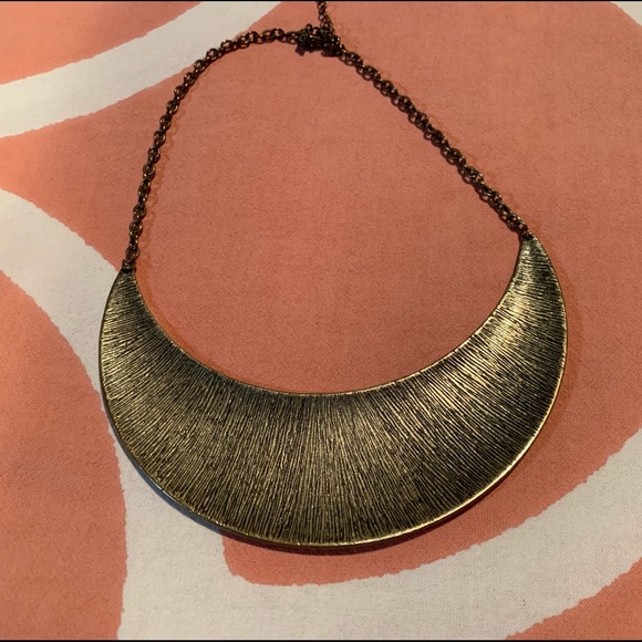 Statement Necklace - Picture 3 of 4